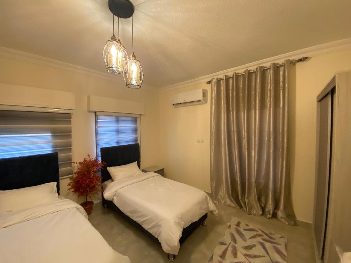 Lovely 3-Bedrooms Rental Unit Акаба Екстер'єр фото